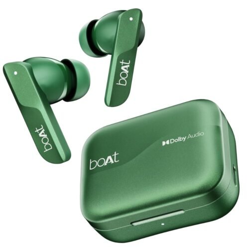boAt Airdopes 800 TWS earbuds with charging case